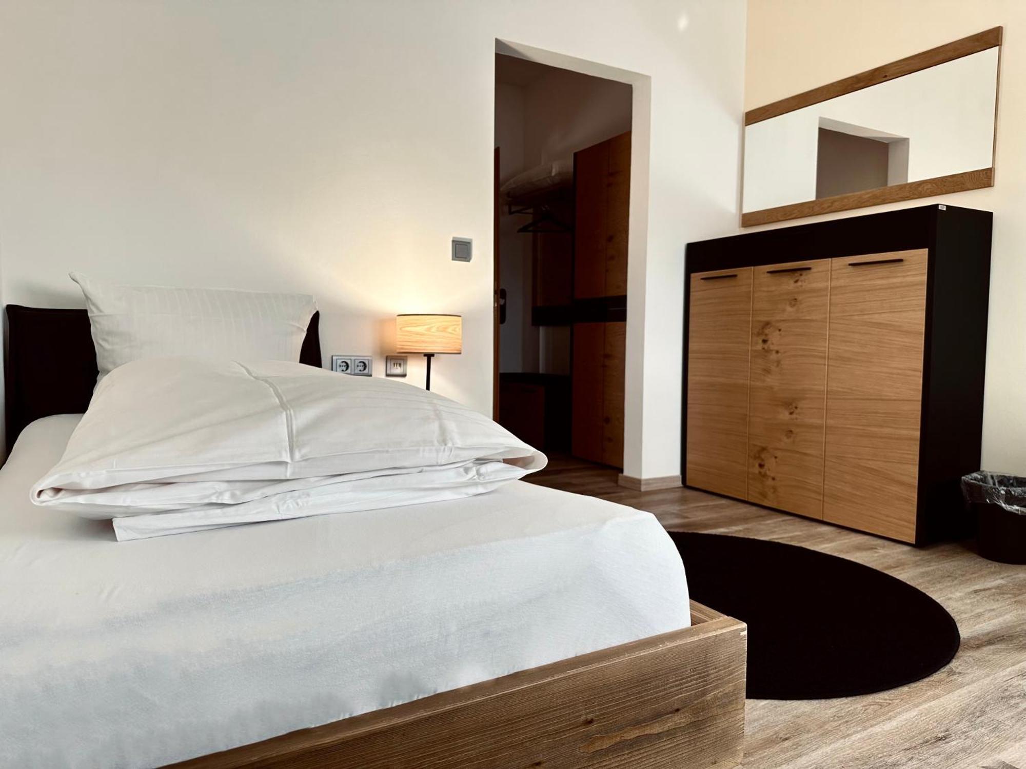 E&D Hotel Rodgau Garibaldi Bagian luar foto