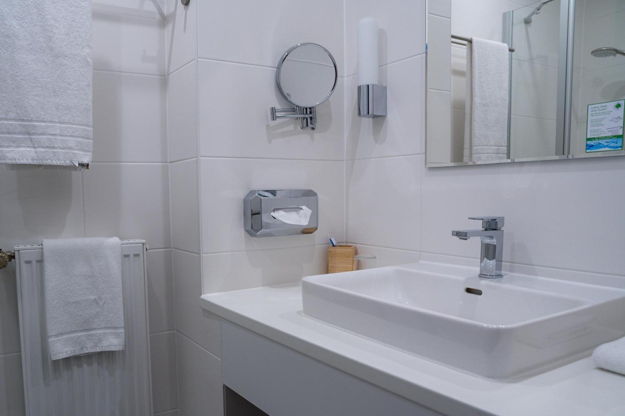 E&D Hotel Rodgau Garibaldi Bagian luar foto