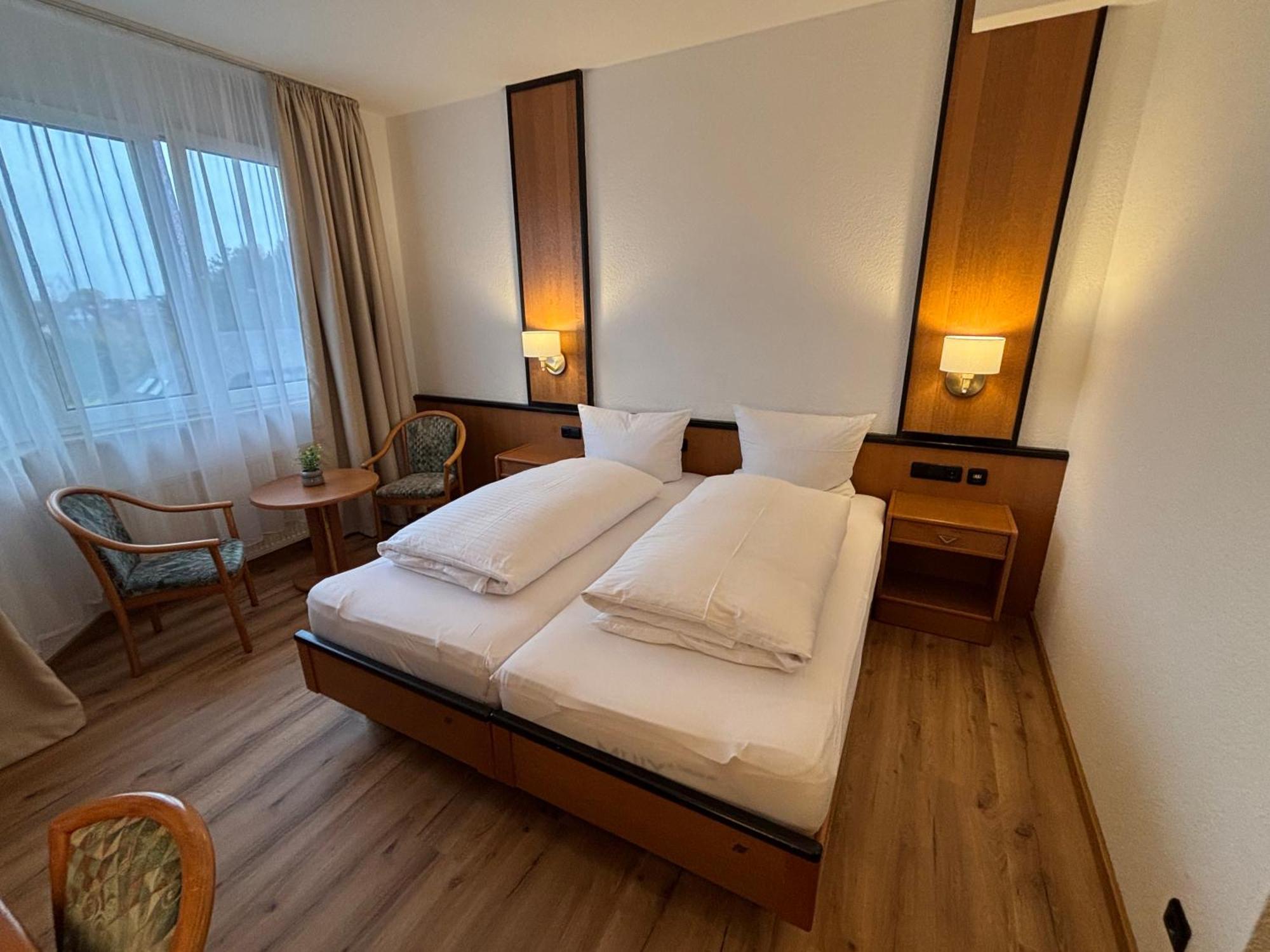 E&D Hotel Rodgau Garibaldi Bagian luar foto