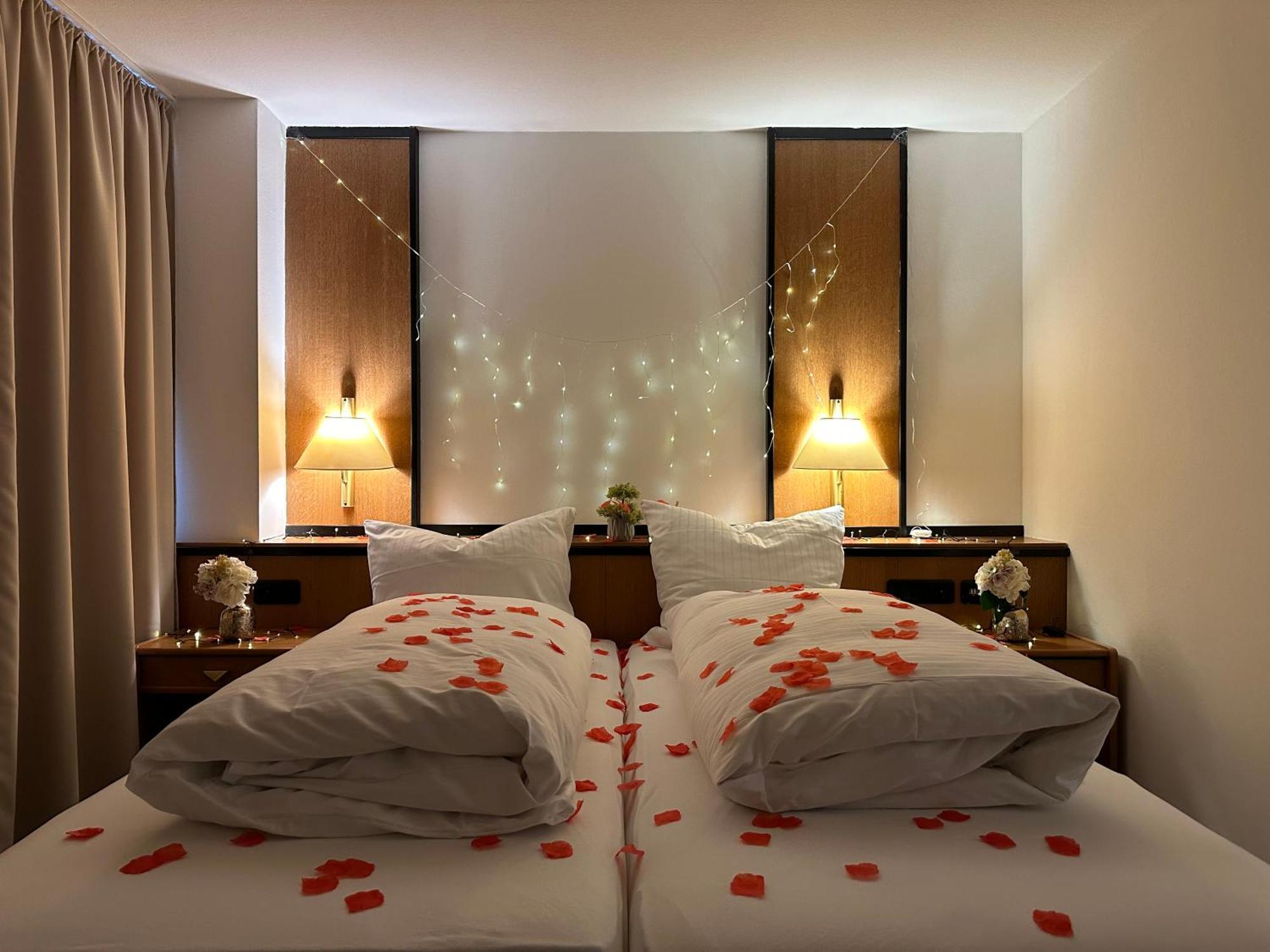 E&D Hotel Rodgau Garibaldi Bagian luar foto