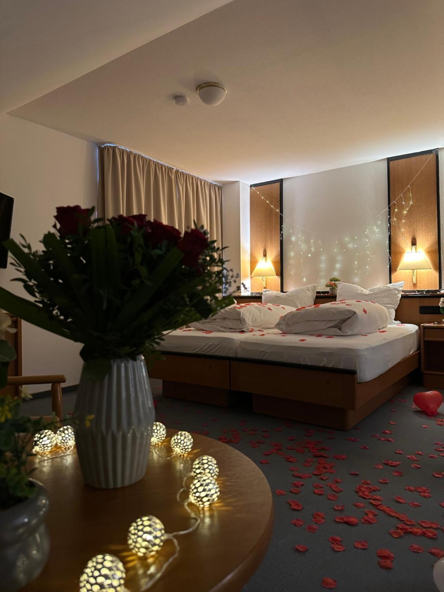E&D Hotel Rodgau Garibaldi Bagian luar foto